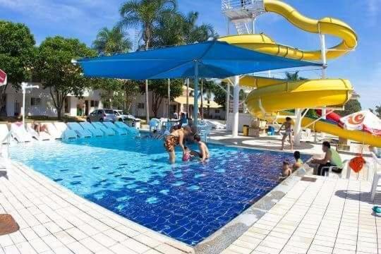 Flat Di Roma Resort Internacional Caldas Novas Exterior photo